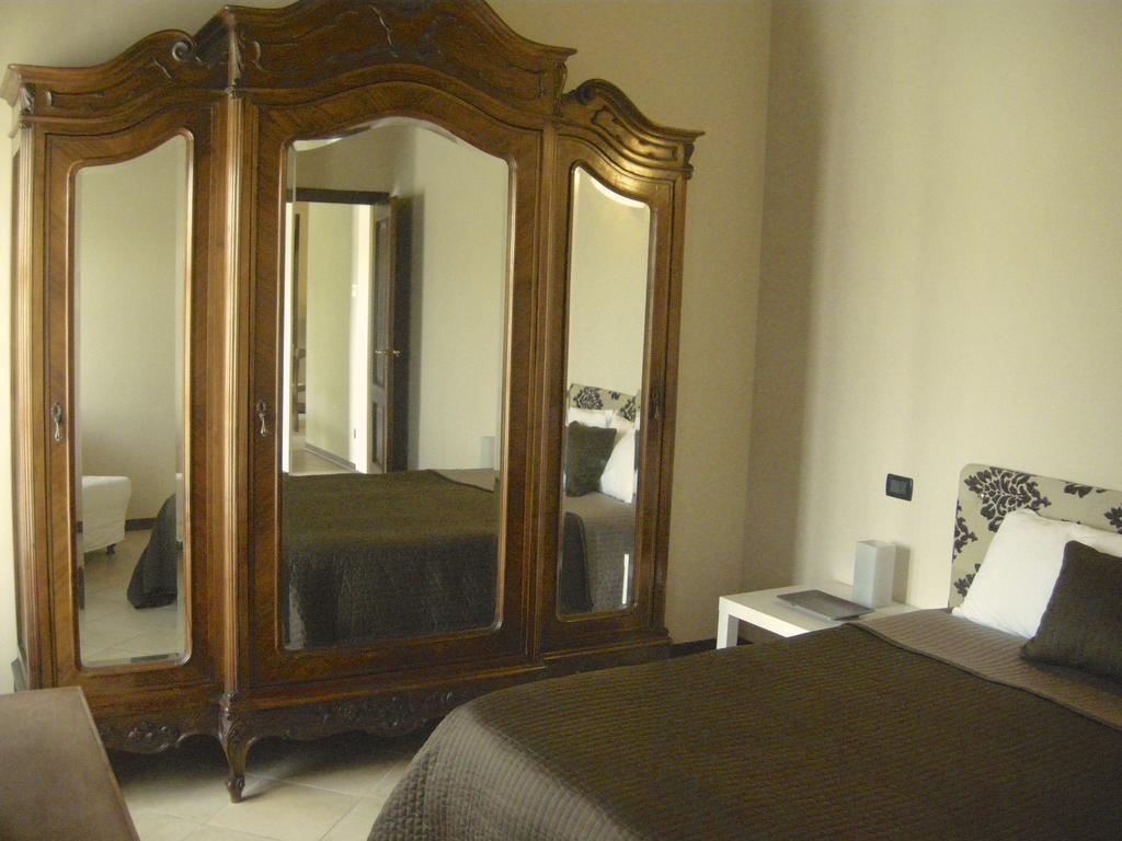 Villa Scati Apartments Melazzo Bagian luar foto